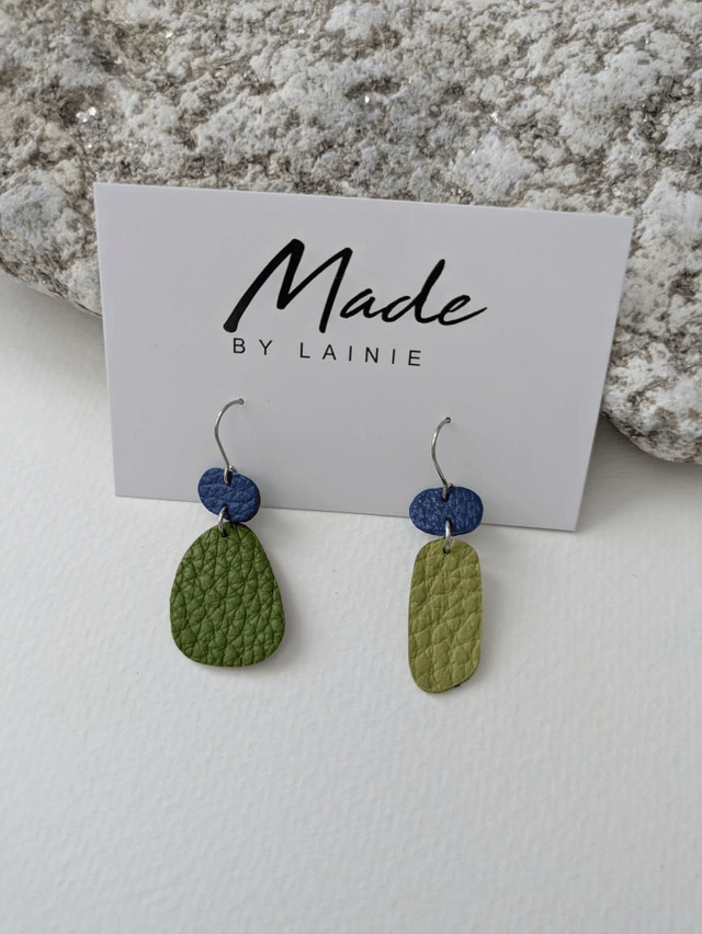 Mismatched Pebble Drop Earrings(1)