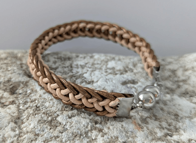 Slim Flat Braid Kumihimo Bracelet (1)