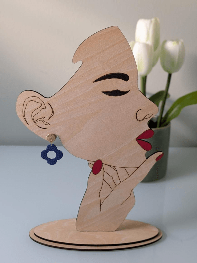 Retro Flower Drop Earrings (1)