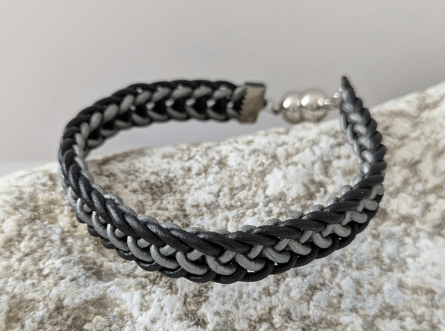 Slim Flat Braid Kumihimo Bracelet (3)
