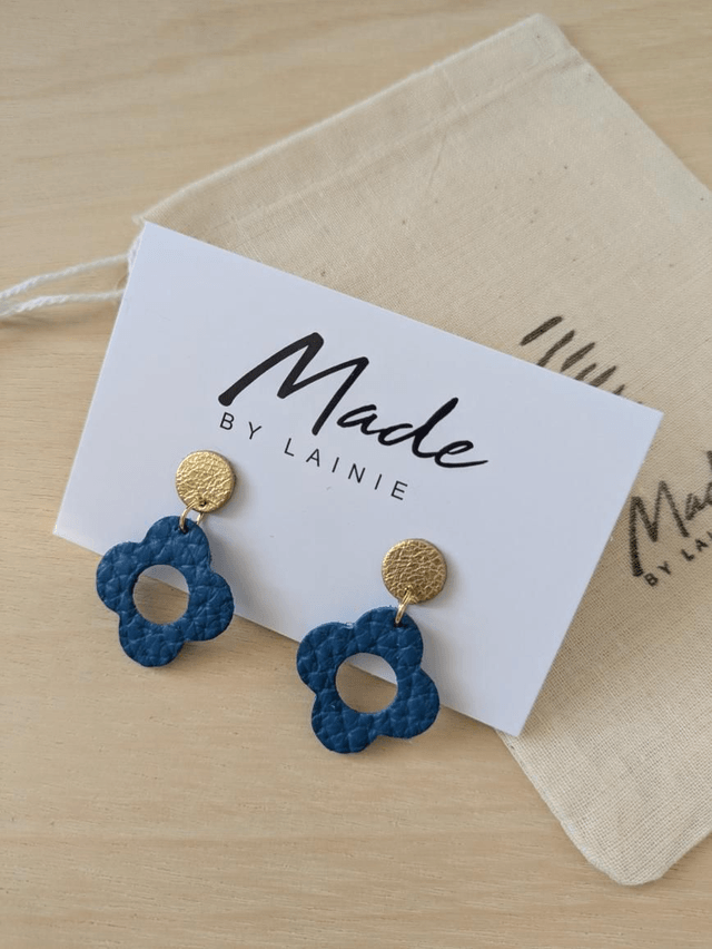Retro Flower Drop Earrings (3)