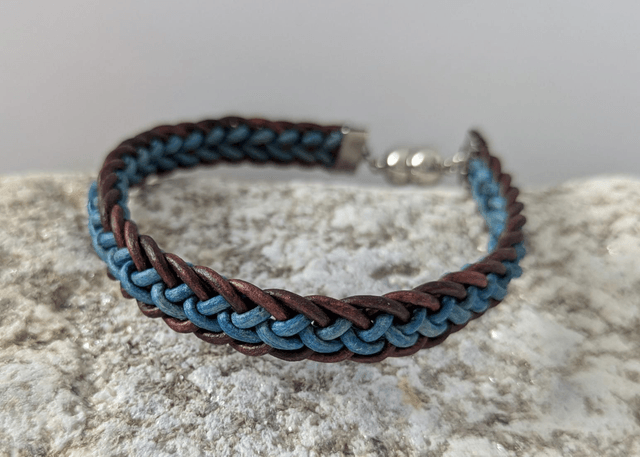 Slim Flat Braid Kumihimo Bracelet (1)