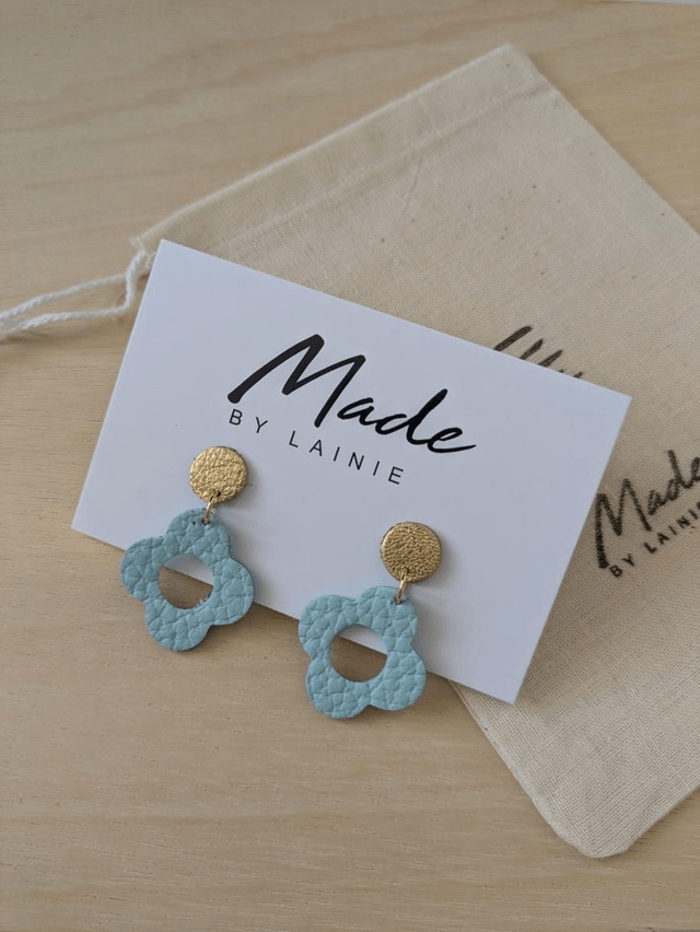 Retro Flower Drop Earrings (3)